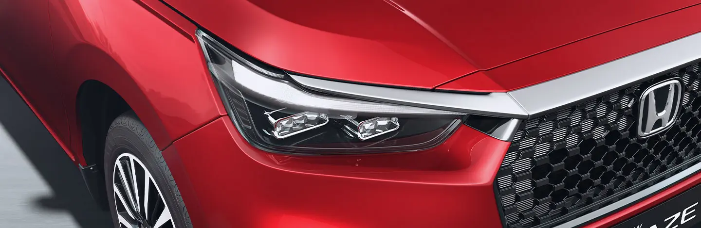 LED Projector Headlamps with Integrated DRLs & Turn Indicators